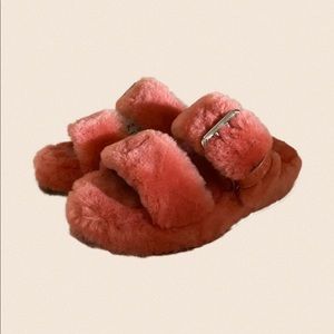 COPY - UGG Women’s Fuzz Yeah Slippers
